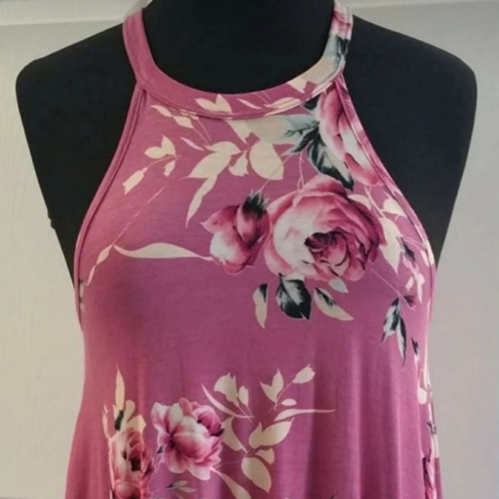 Brand New Boutique, Floral Sleeveless Top, Berry Color